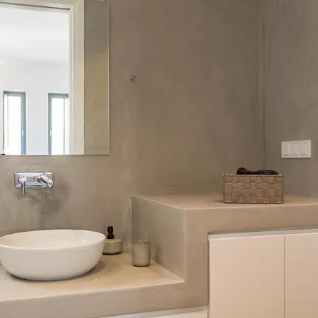 Villa Bracket House Paros