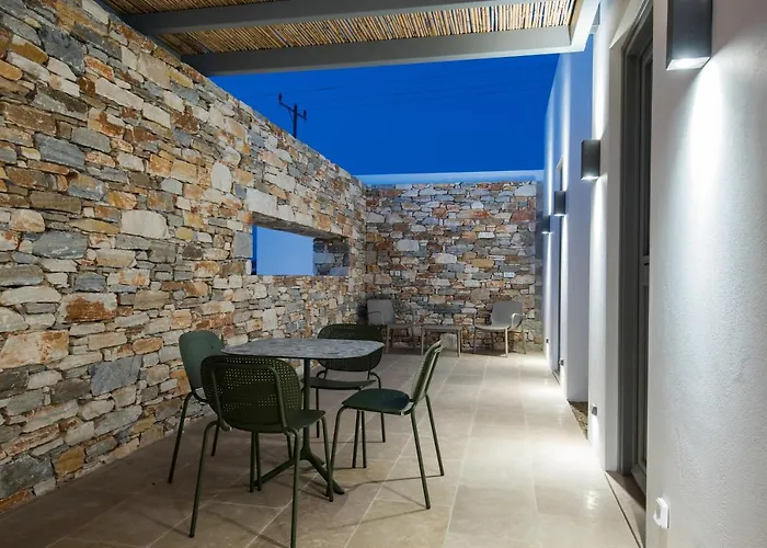 Bracket House Paros Willa *